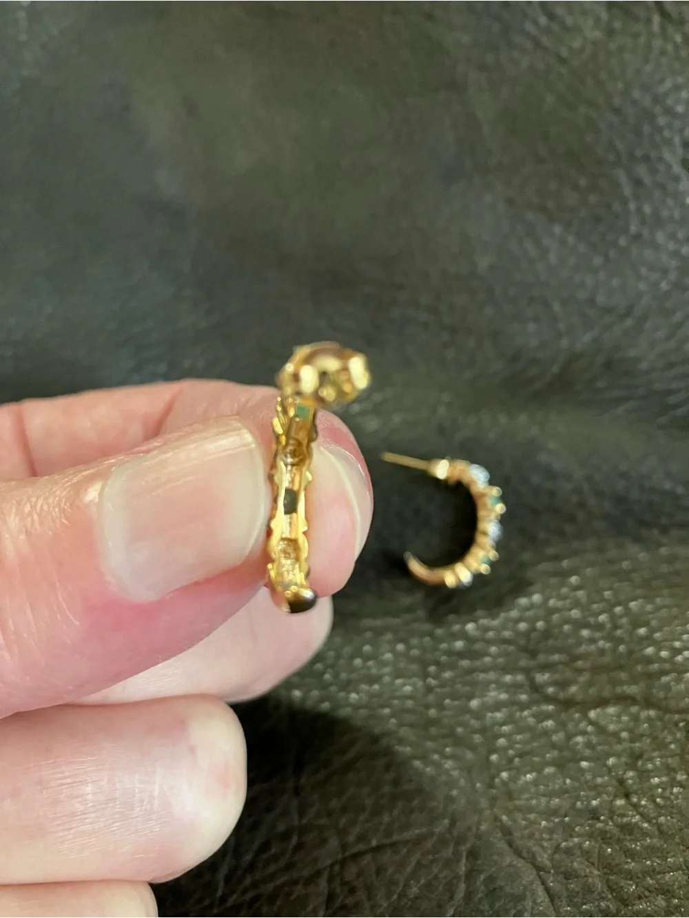 N/A genuine emeralds
